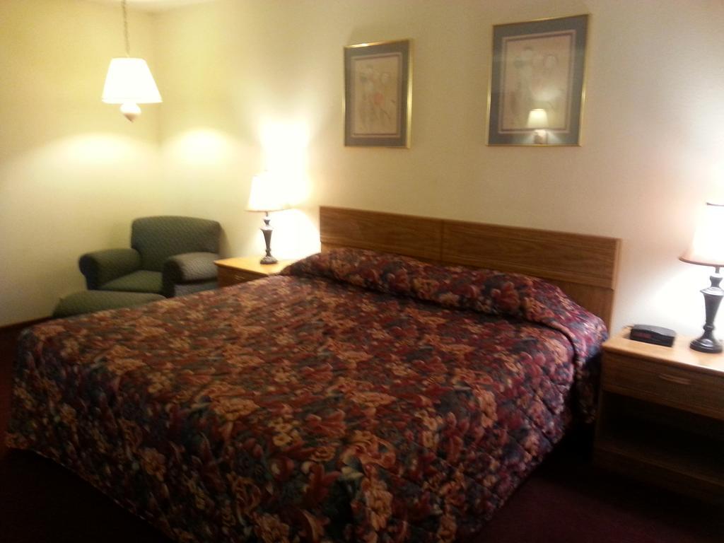 Colwell Motor Inn Ritzville Exterior photo